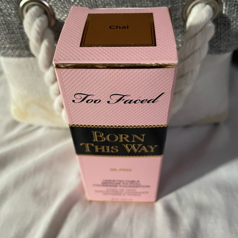 Too Faced Born This Way oil free undetectable medium to full coverage foundation